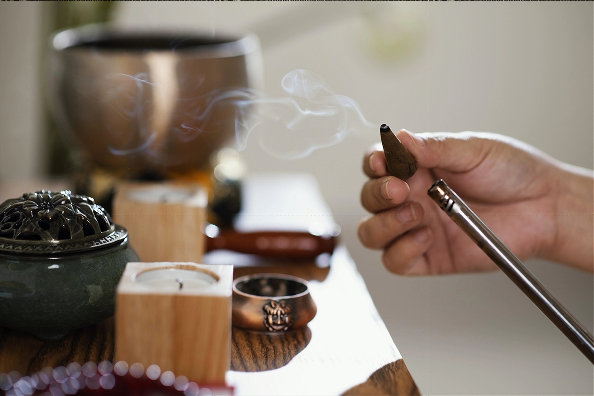 البخور الطبيعي